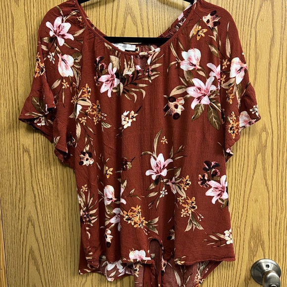 Ladies shirts, 2XL - Picture 3 of 5